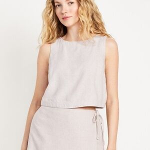 Elegant Sleeveless Top and Skirt Set